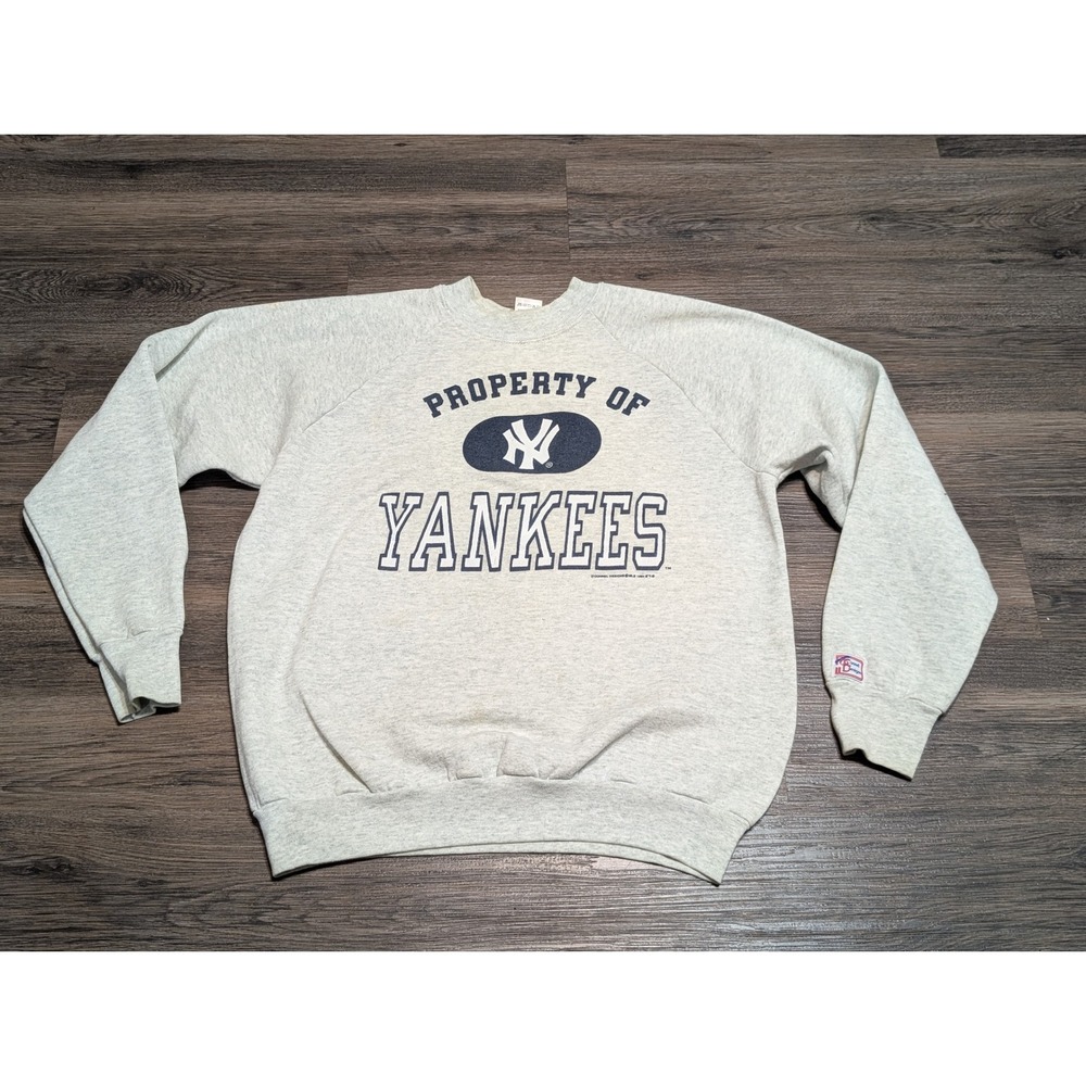 Vintage 1994 New York Yankees Property Of Sweatshirt Fruit of the Loom Gray L